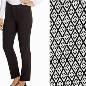 Mario Serrani Geometric Print Black and White Slim Cropped Chino Pant size 8